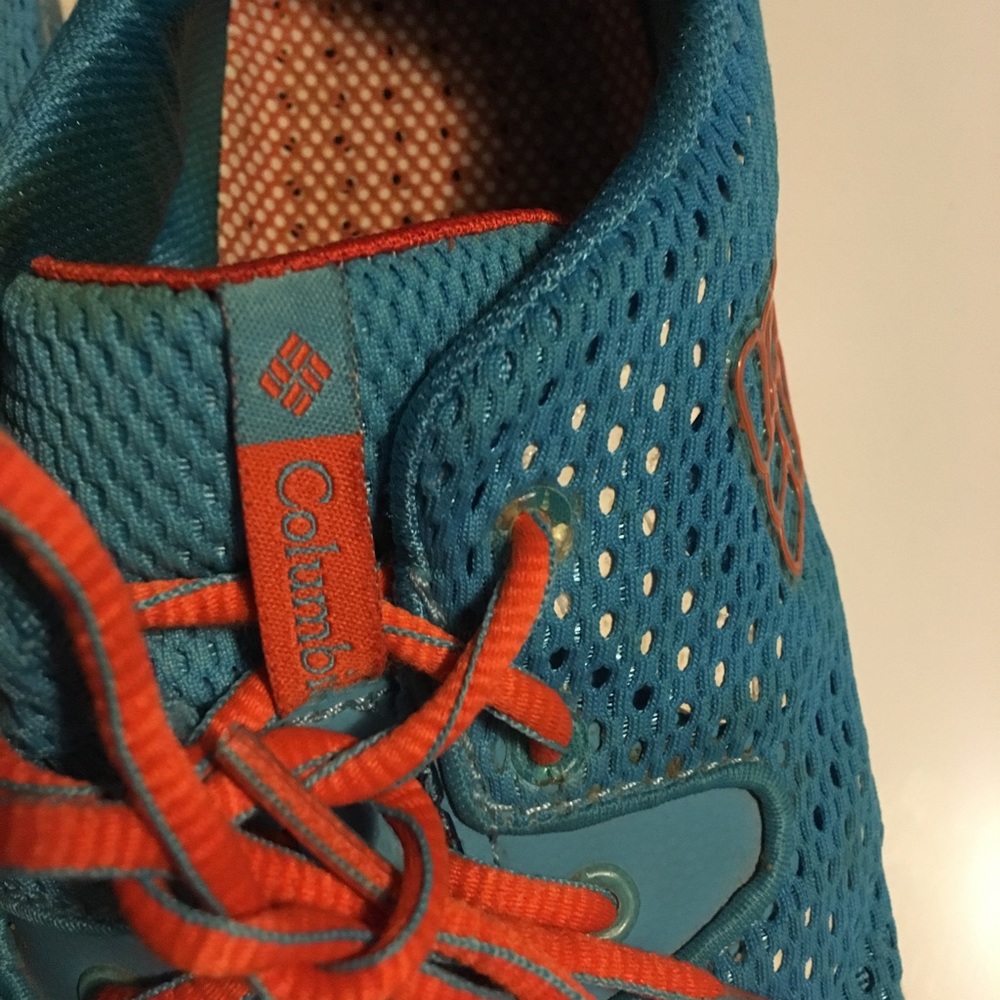2/$25 Columbia Women Techlite Shoes Size 9 - Picture 7 of 7